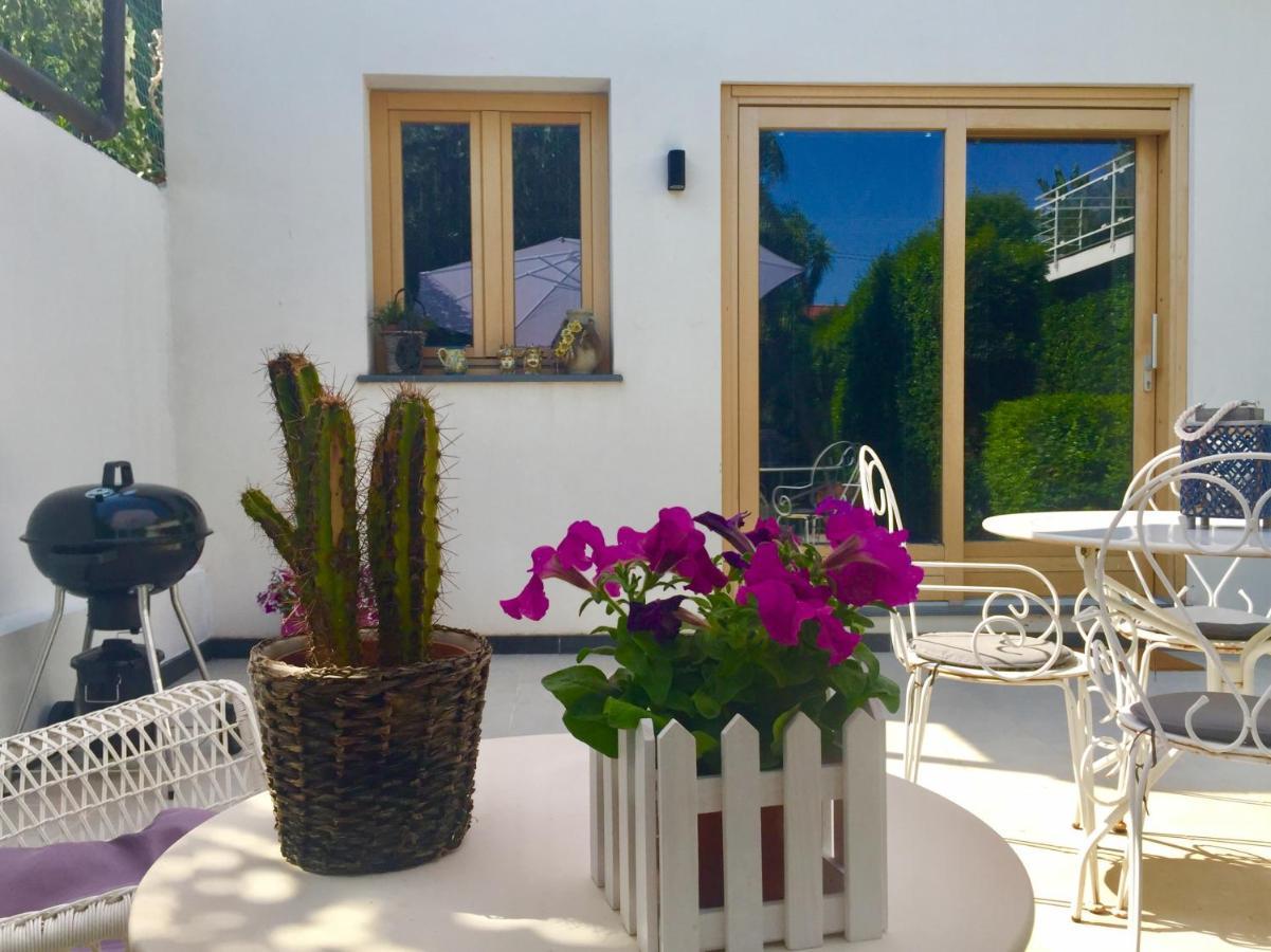 Vila Ara Town House San Giovanni La Punta Exteriér fotografie